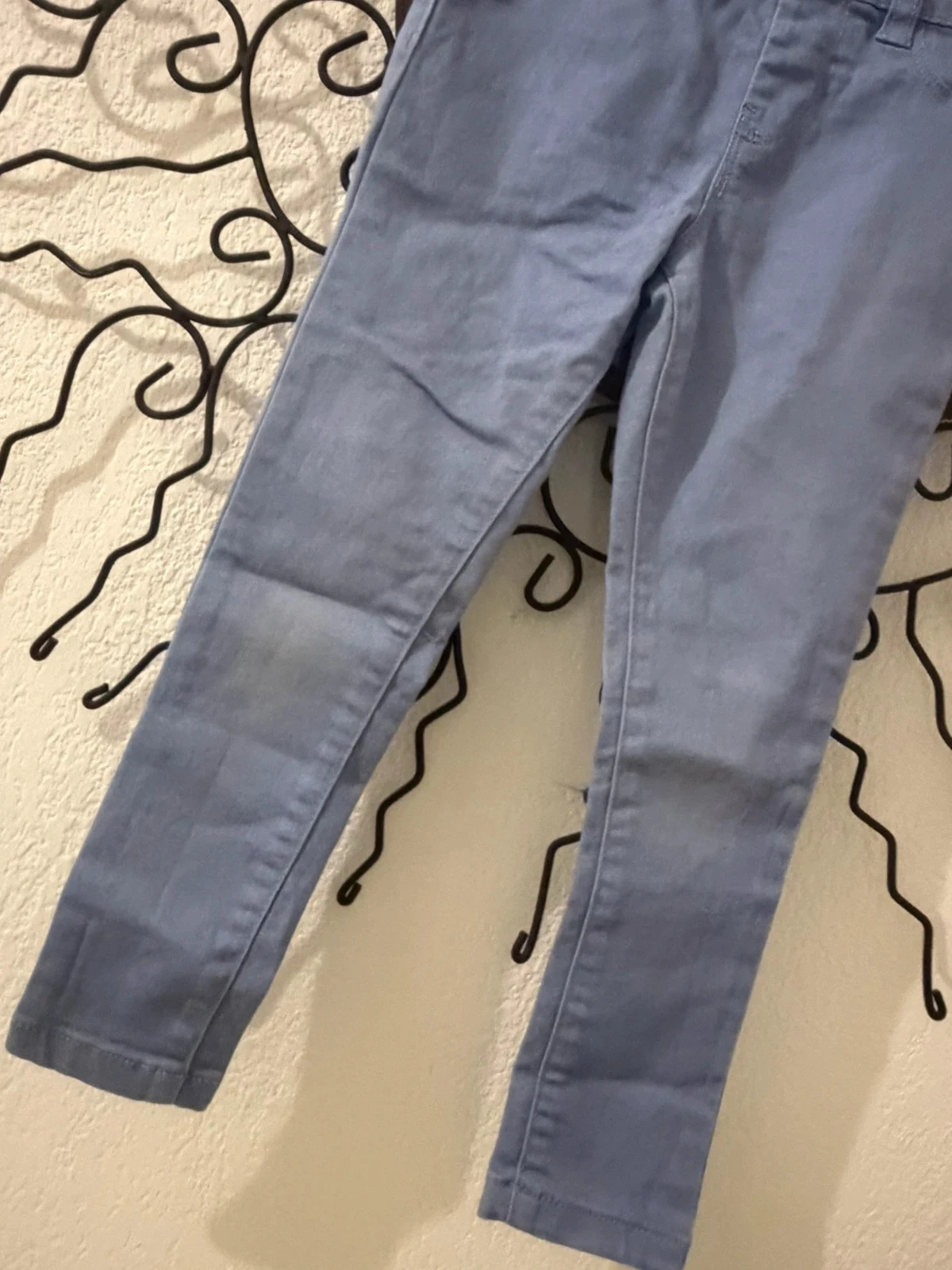 🔵 Jegging de mezclilla denim azul cielo elástico - Talla 3-4 Años (104 cm) – photo 3